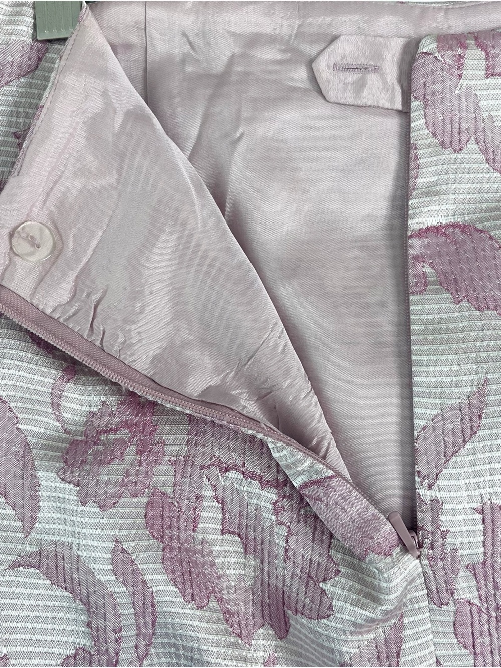 Vintage Maggon London Floral Jacquard Pencil Midi Skirt - Lilac/White - Picture 4 of 5
